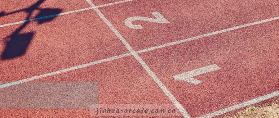 下载、完整性校验、安装三段状态的进度示意图，深色底配霓虹描边